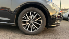 Volkswagen Golf 1.6 TDI SE [Nav] 5dr Diesel Hatchback